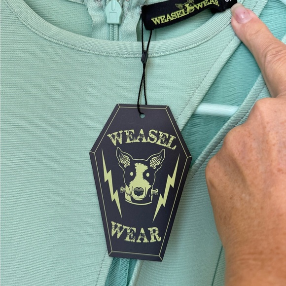 NWT Pinup Dress by Weasel Wear - Picture 3 of 6